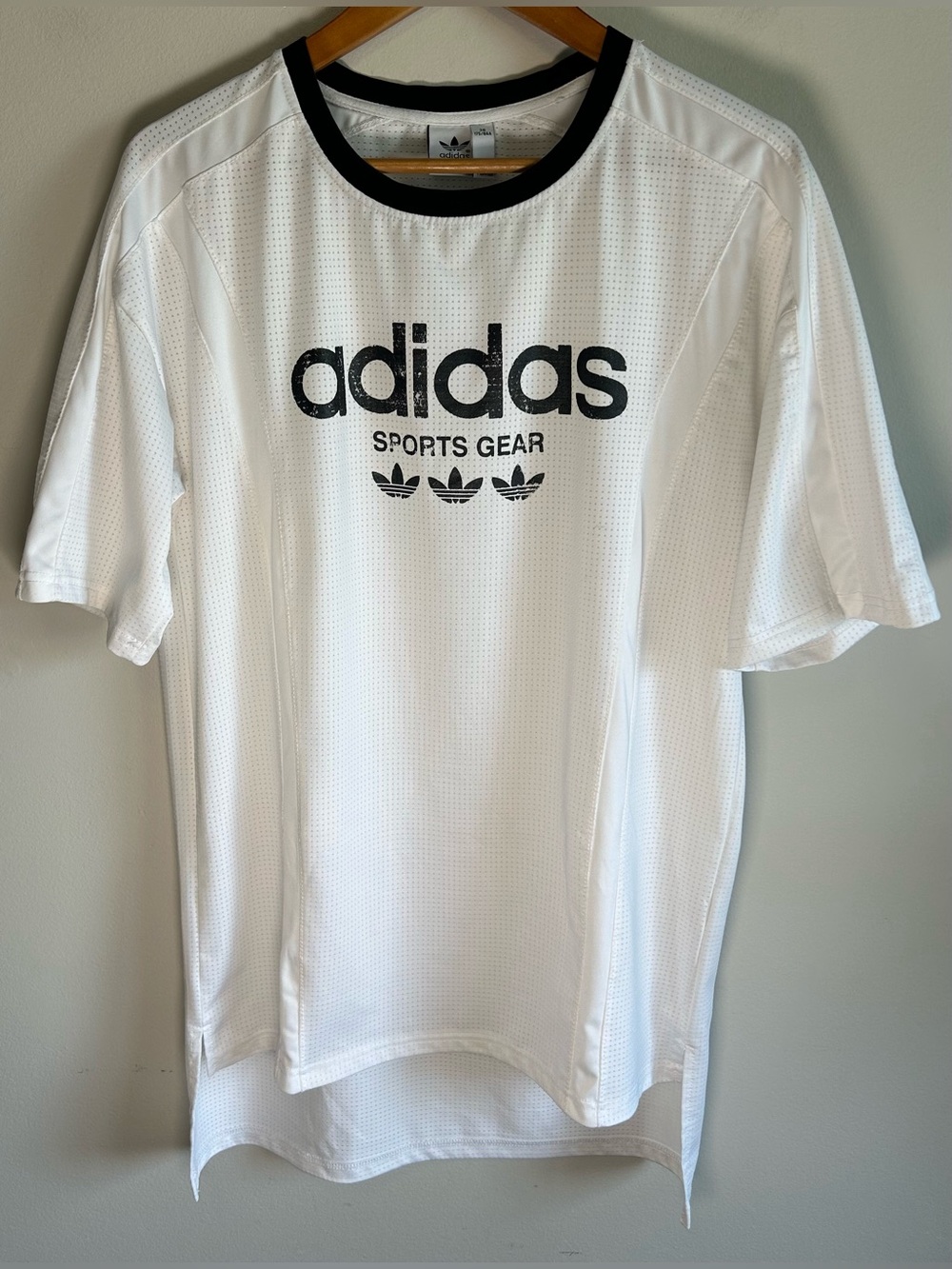 Adidas Originals Mesh Jersey T-shirt Men’s Size L/XL Breathable Sportswear Y2K